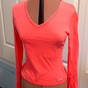 Aeropostale long sleeve tshirt. Size medium. EUC.